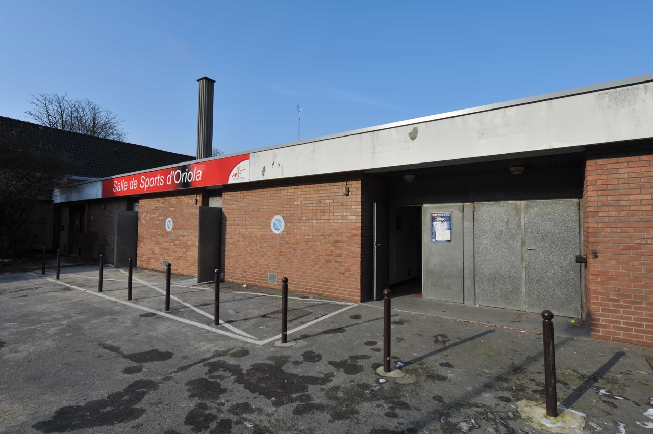 Salle-de-Sport-Christian-dOriola-Exterieur