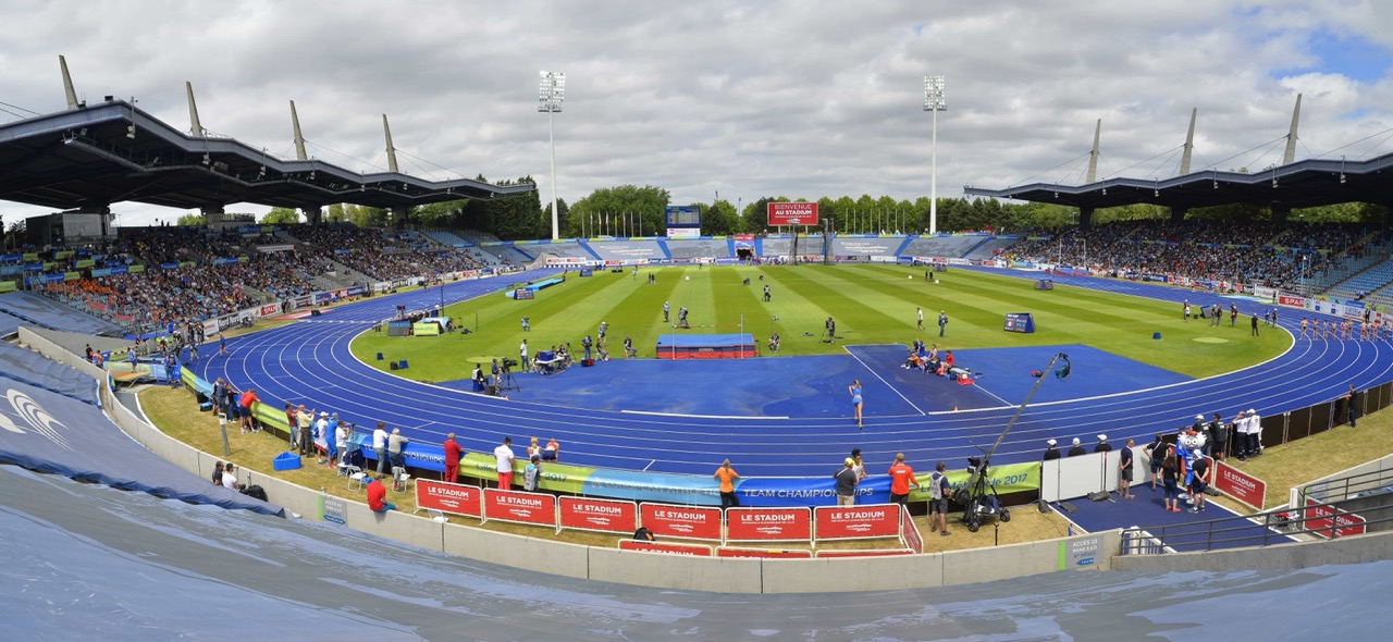 Stadium-Stade-Honneur-2