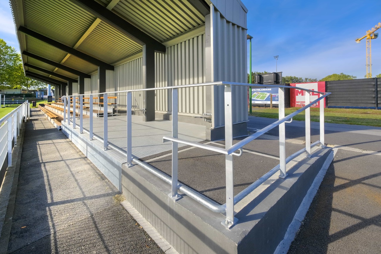 Stadium-Tribune-Terrain-Annexe-4-1