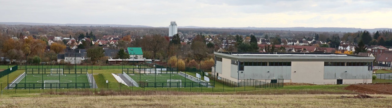 Terrains-et-Complexe-Sportif-2