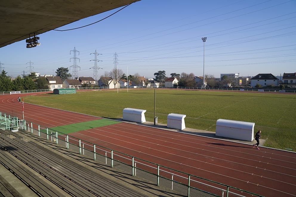 Vue-des-tribunes-Rosny