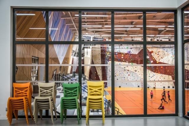 Club-house-vue-haute-sur-gymnase