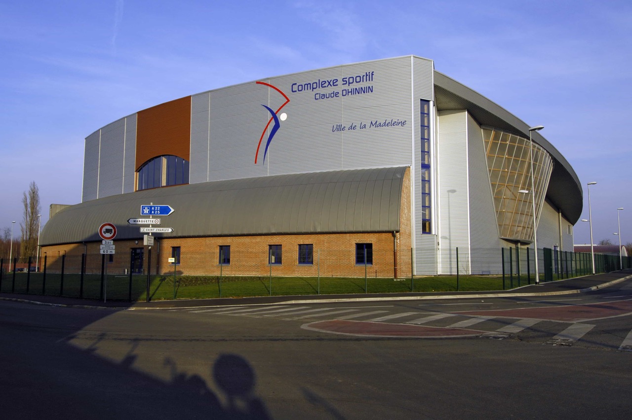 Complexe-Sportif-Claude-Dhinin-Exterieur