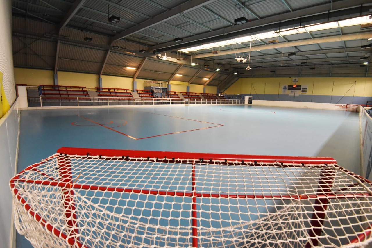 Complexe-Sportif-Leo-Lagrange-Salle-de-Hockey-3