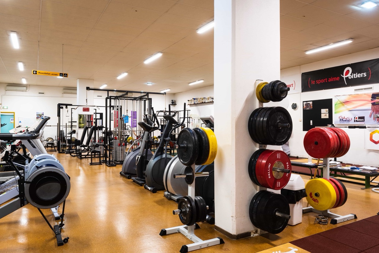 Complexe-sportif-Michel-Amand-salle-musculation