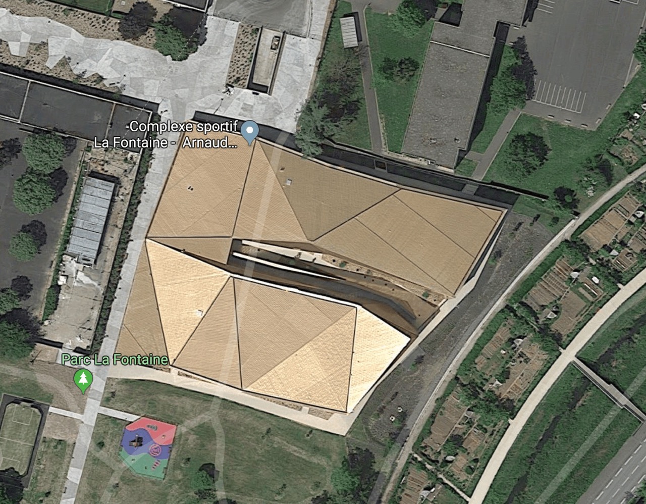 Complexe-Sportif-Vue-aerienne