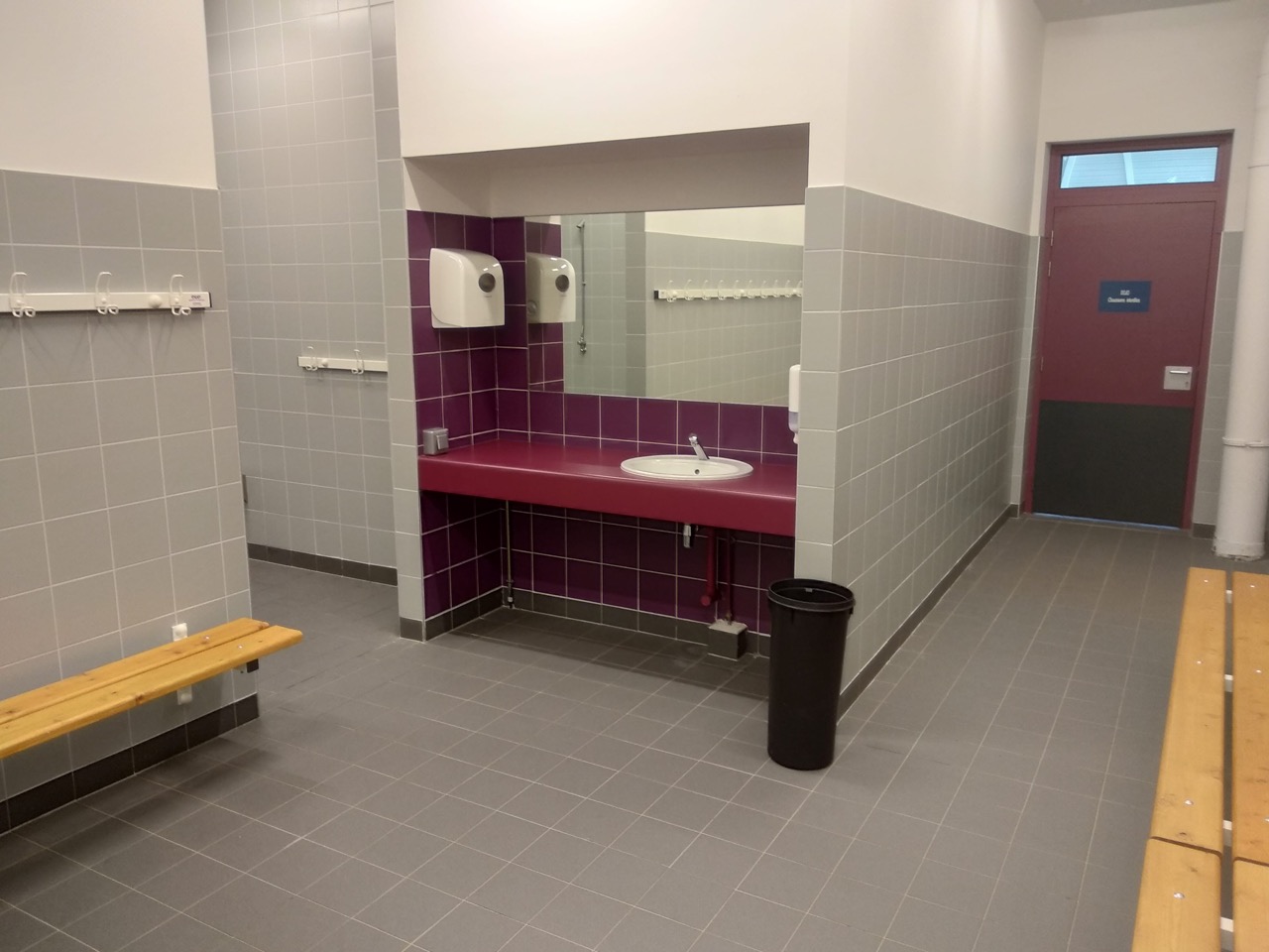 Dojo-bancs-vestiaires-hommes
