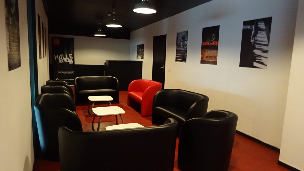 halle-de-glisse-salle-VIP
