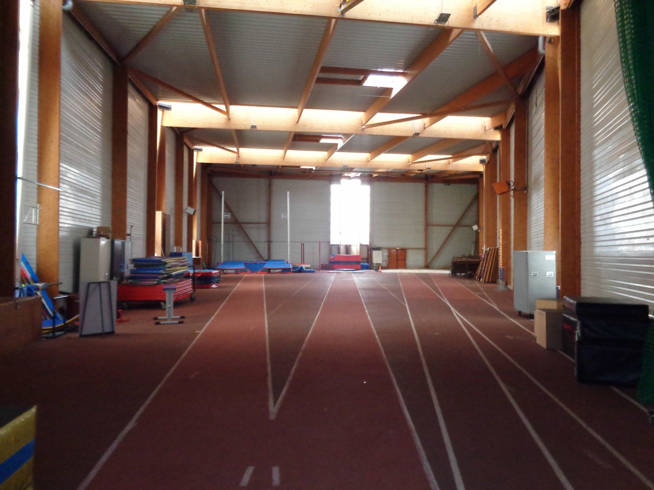 Halle-de-saut_2