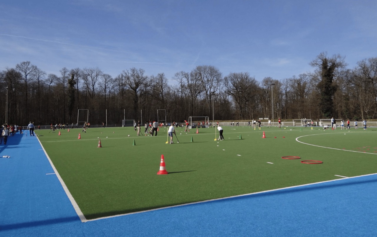 Hockey-sur-gazon-a╠C-La-Boulie-Racing-Club-de-France-┬®-RCF9