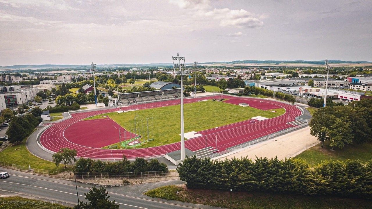 IMG_aerienne-Stade-Georges-Hebert