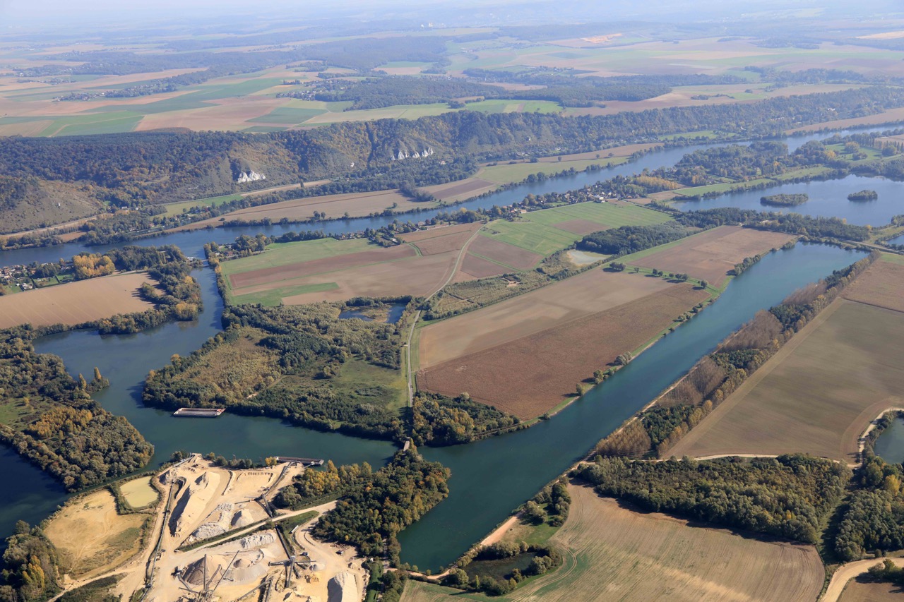 Lery-Poses-en-Normandie-Bassin-Nautique-Vue-aerienne-3