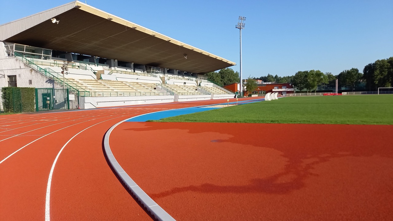 Piste-athletisme-stade-G.-Suant_3