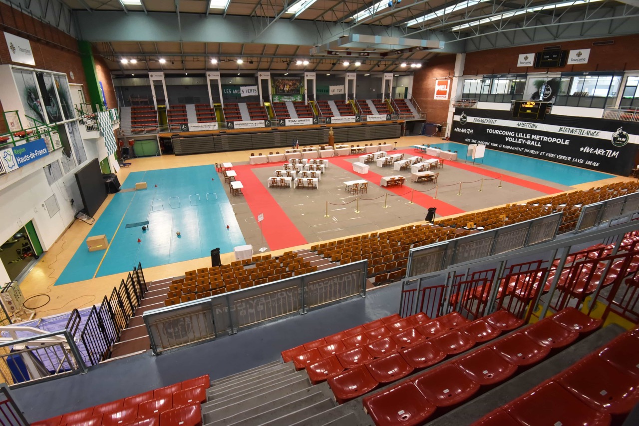 Salle-de-Volley-ball-Pierre-Dumortier-2