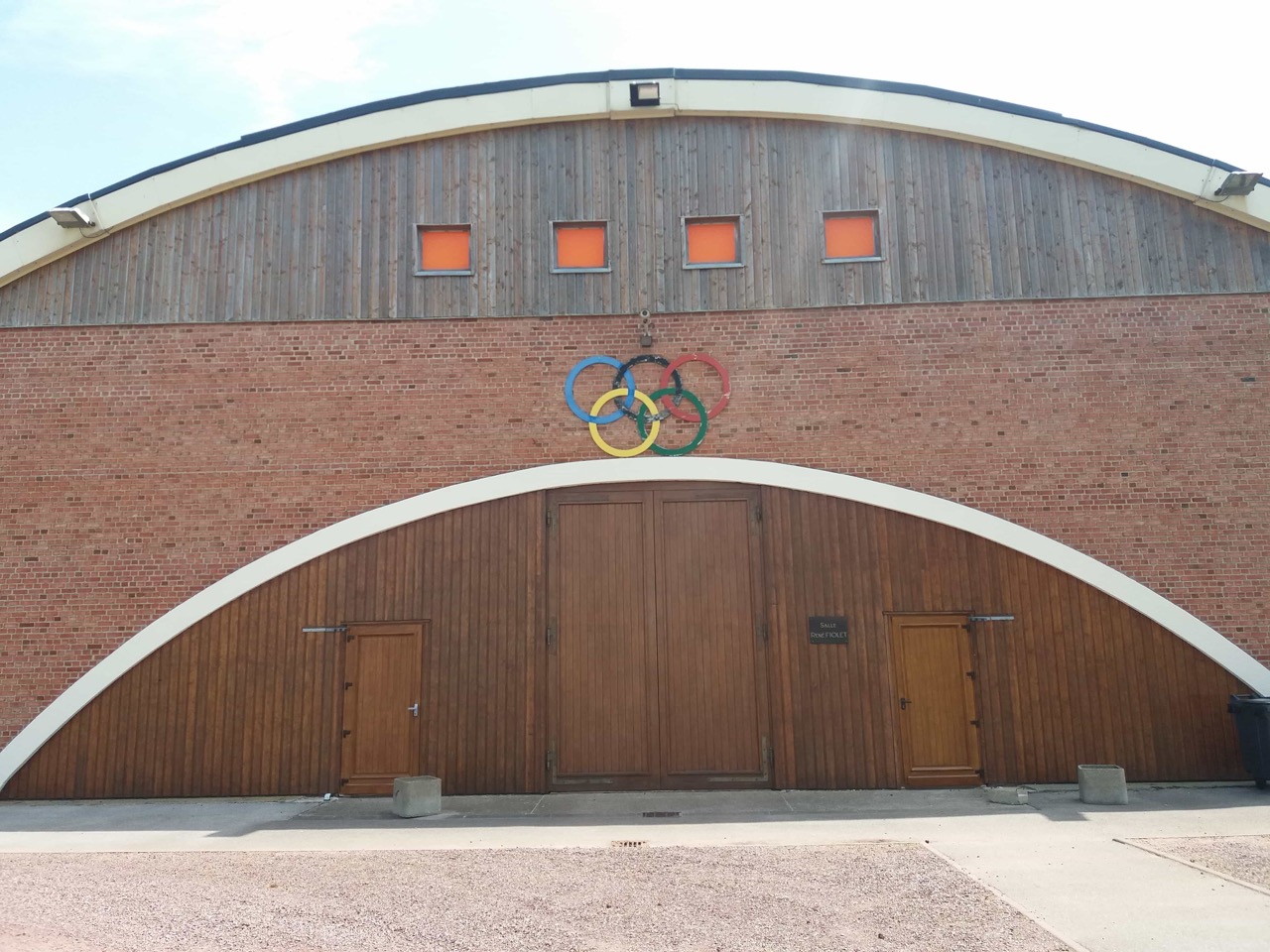 Salle-multisports