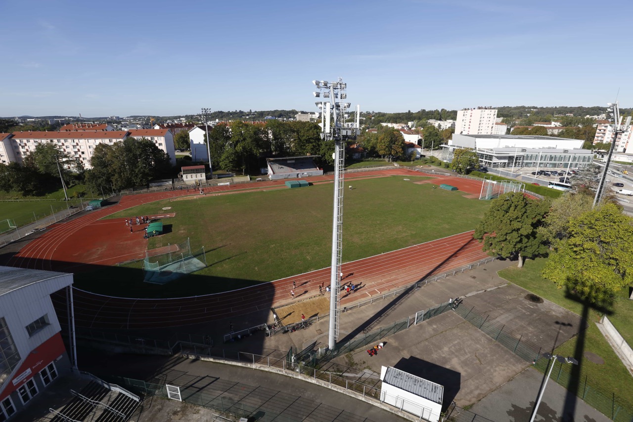 stade_athletisme_leo_lagrange