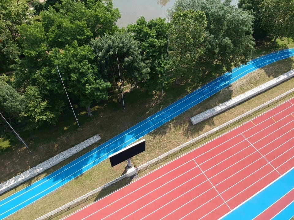 Vue-aerienne_Piste-de-survitesse_1