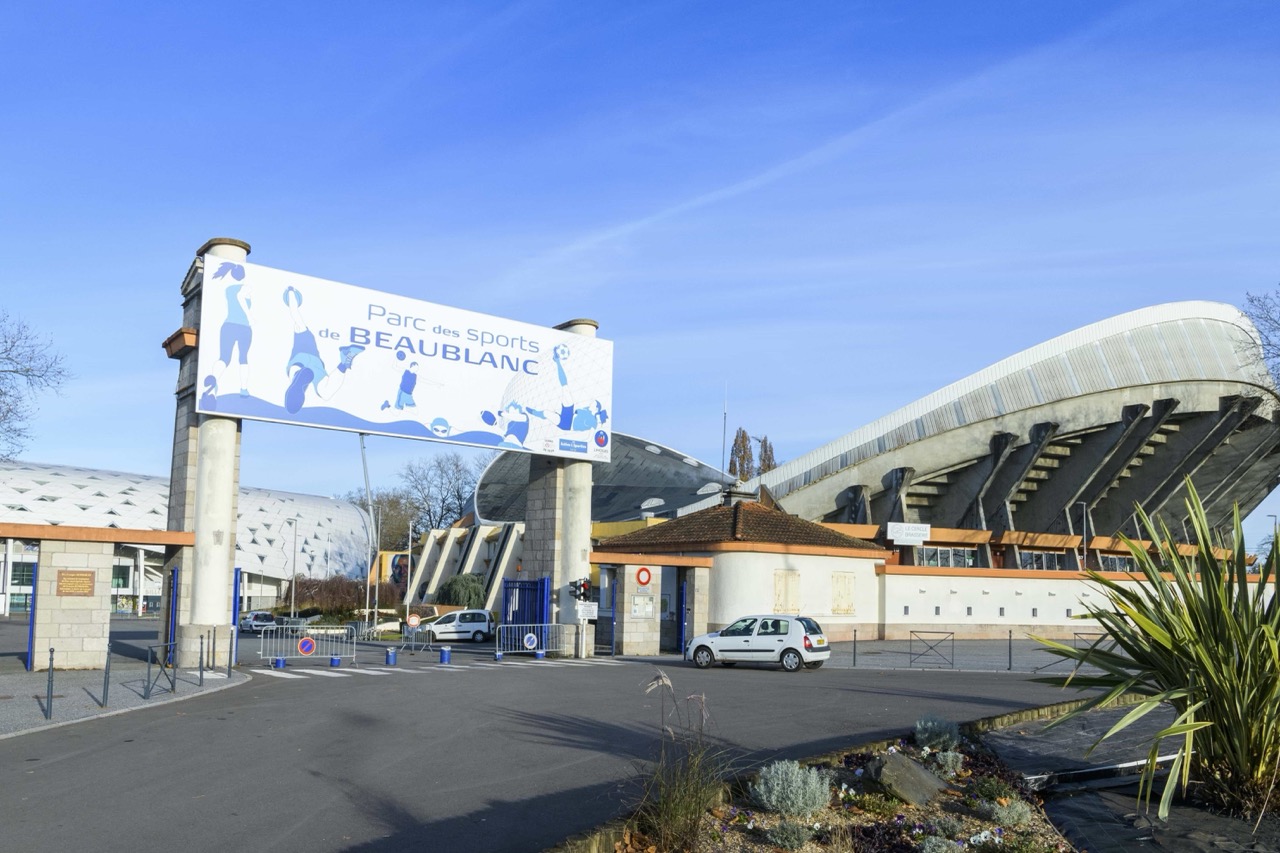 acces-parc-des-sports-Beaublanc