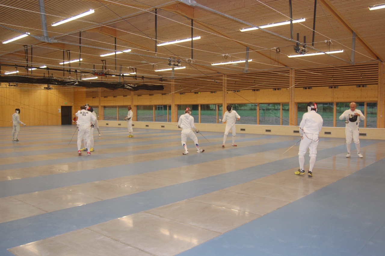 Complexe-sportif-79