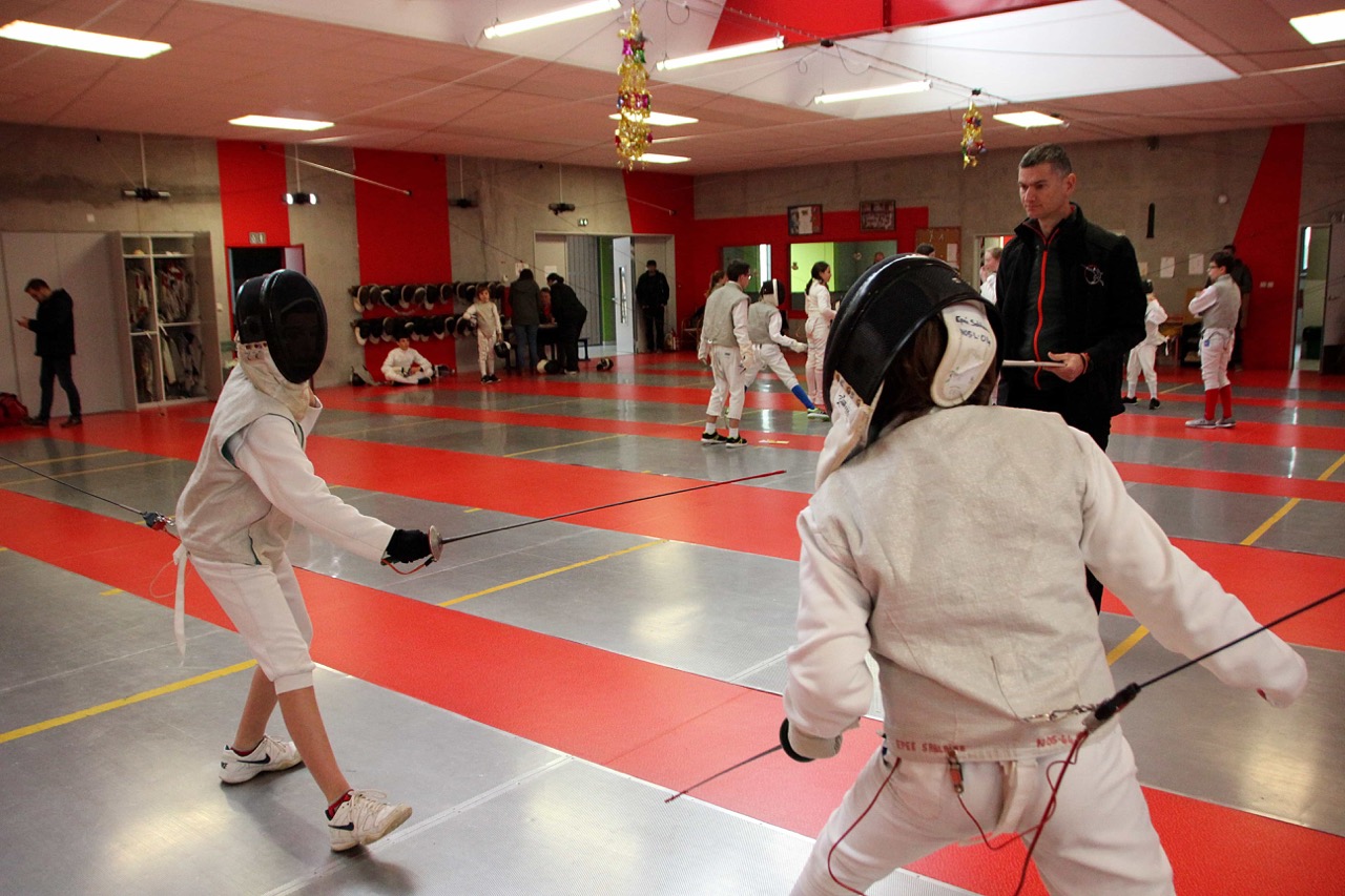 Salle_Armes_des_Sauniers_Epee_Sablaise