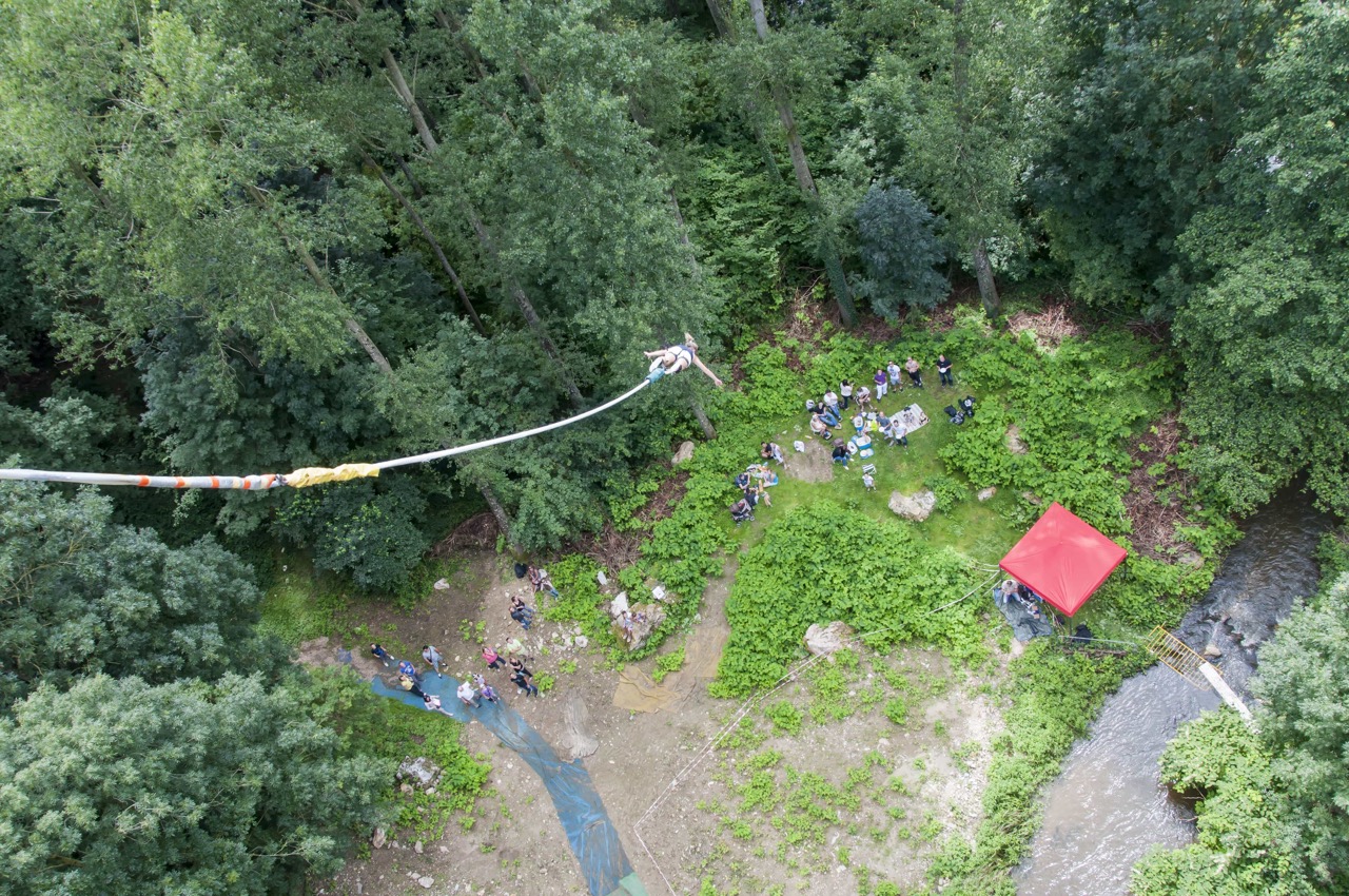 Saut-elastique-3