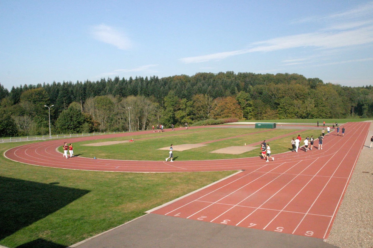 ©CCPLx_manu_gymnase_exterieur01