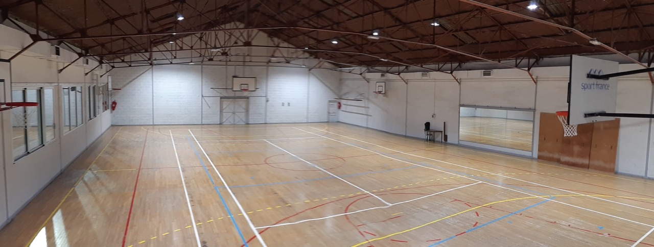 08-Gymnase3