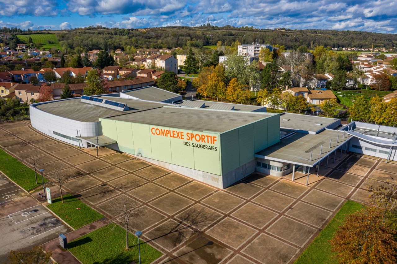 1-Macon_Complexe-sportif-des-Saugeraies_vue-aerienne