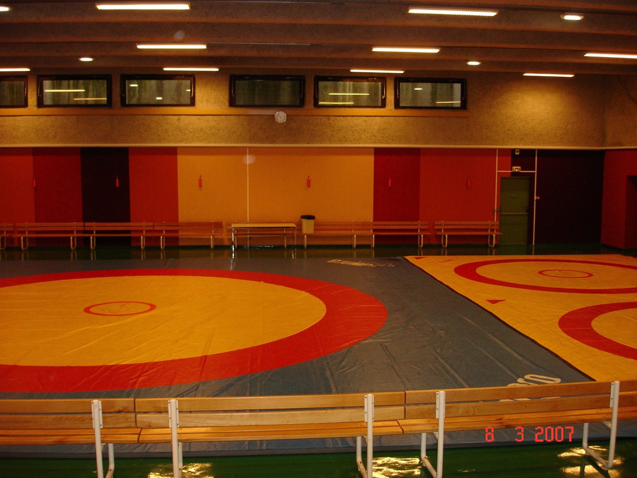 14-CSR-Salle-de-lutte-Aires-de-jeux-vides