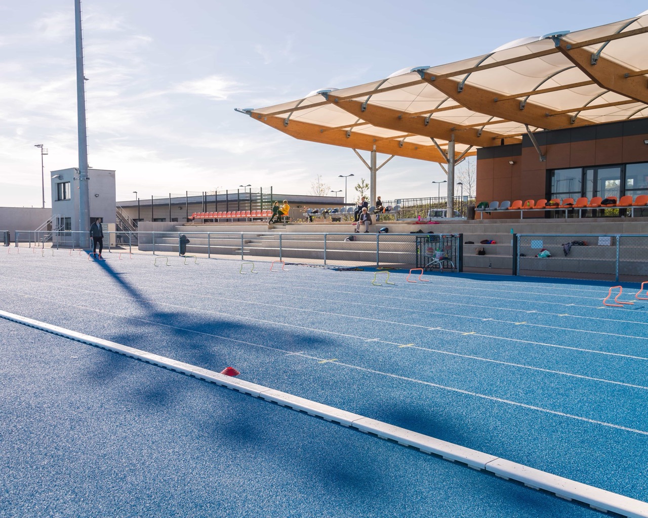 4-Macon_Stade-Marie-Jose-Perec_tribune