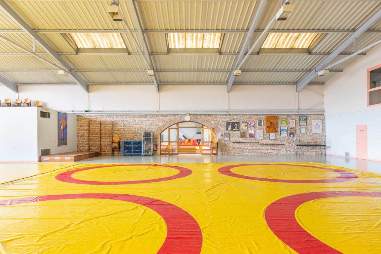 7-Macon_Complexe-Fernand-Velon_vue-sur-la-deuxieme-salle-amenageable