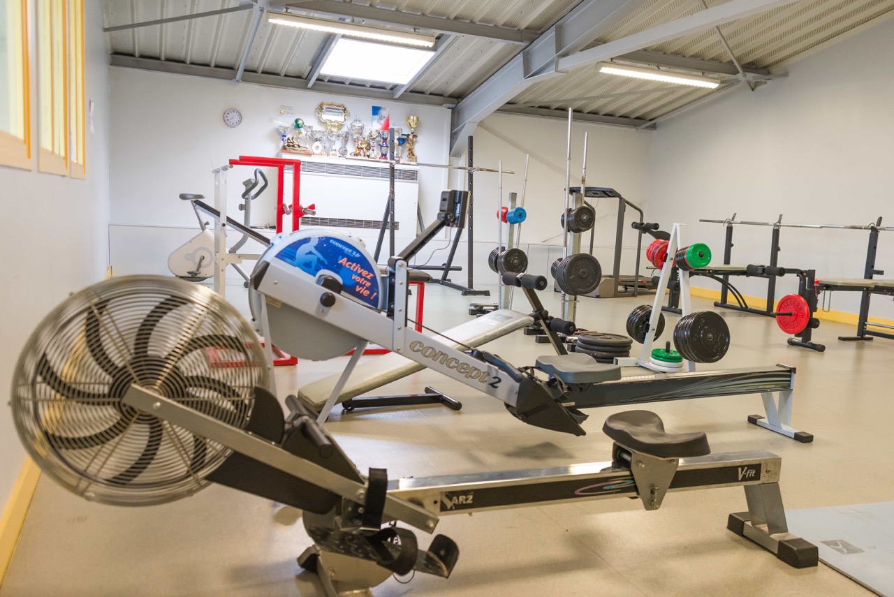 8-Macon_Complexe-Fernand-Velon_musculation-1