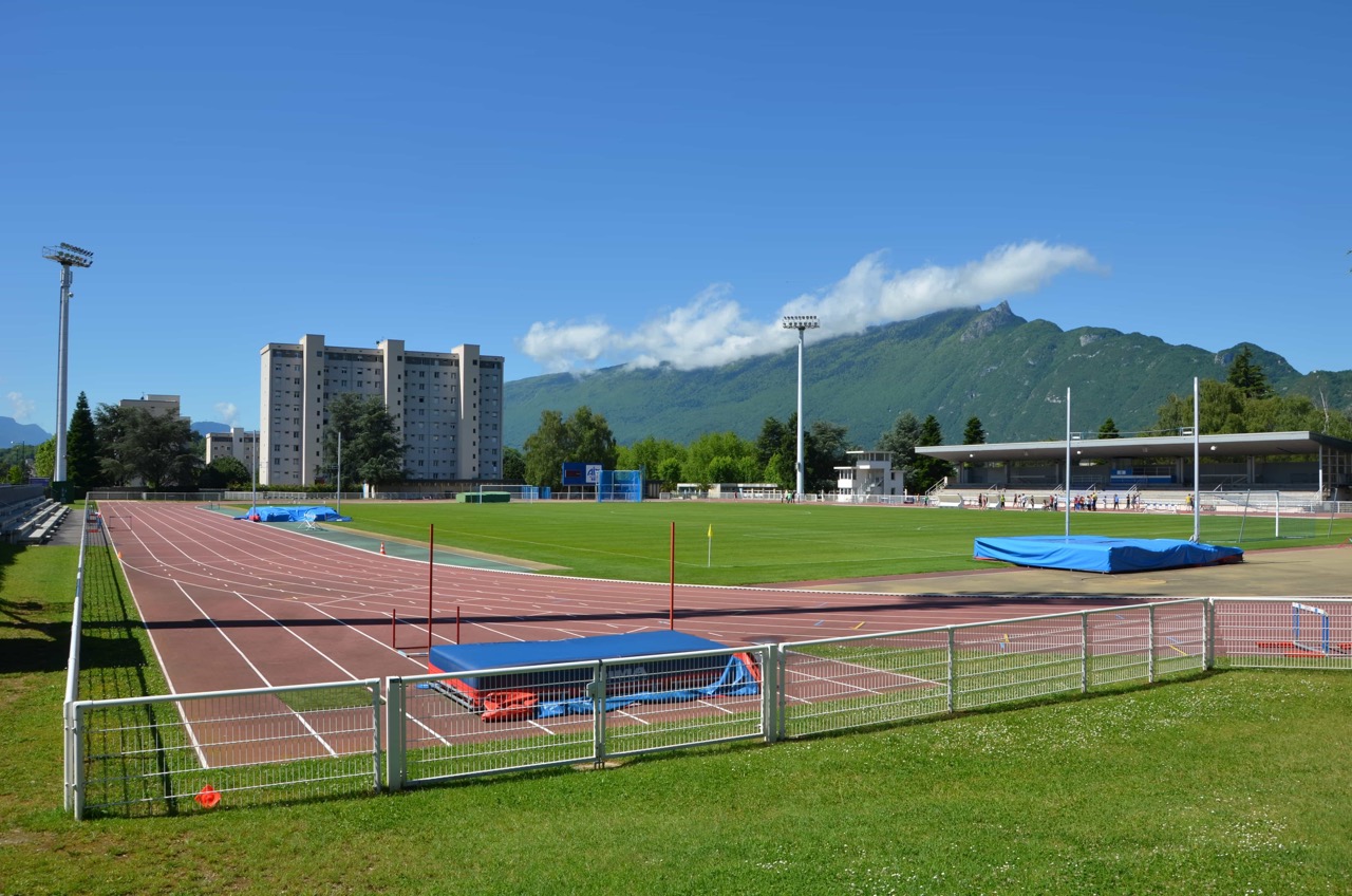 Aix-les-Bains-stade-Jacques-Forestier-4