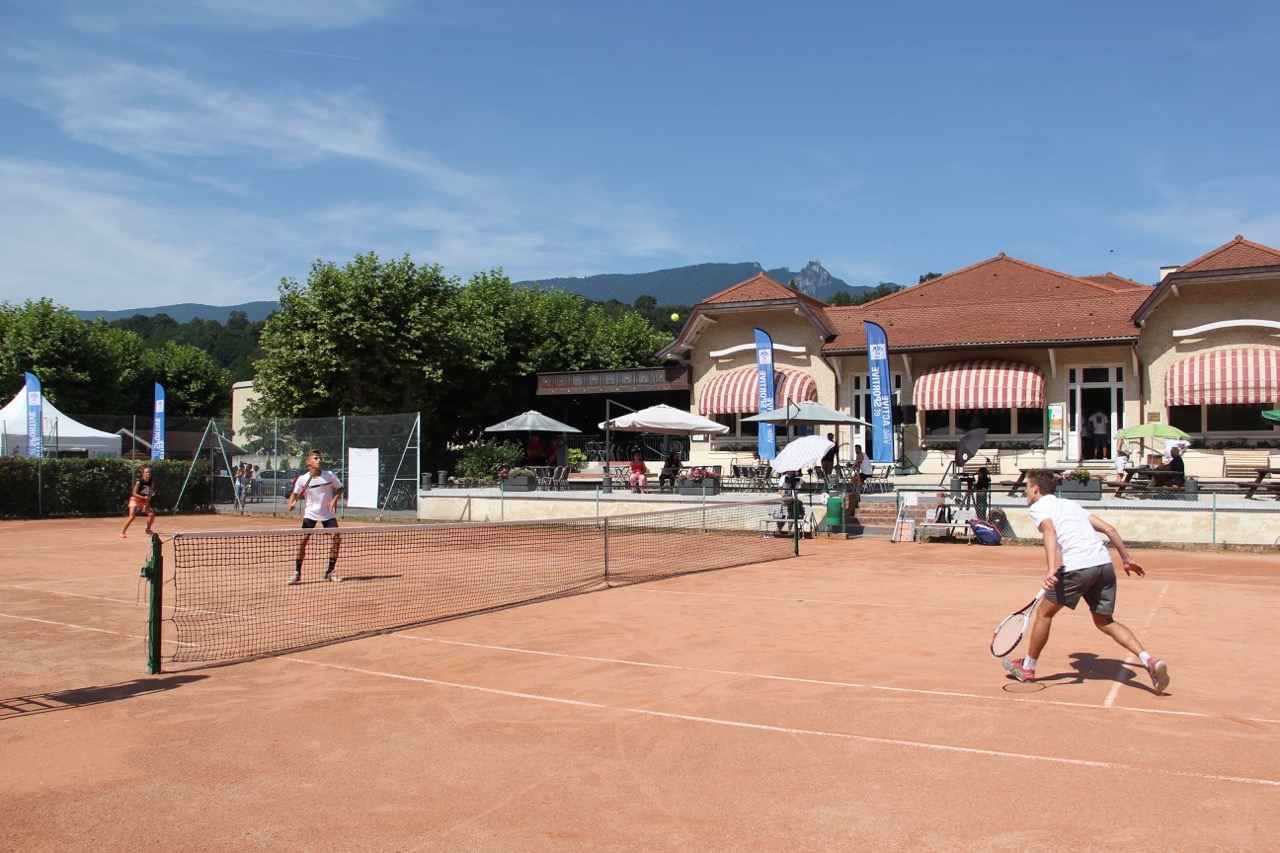 Aix-les-Bains-Tennis-club-Court-central