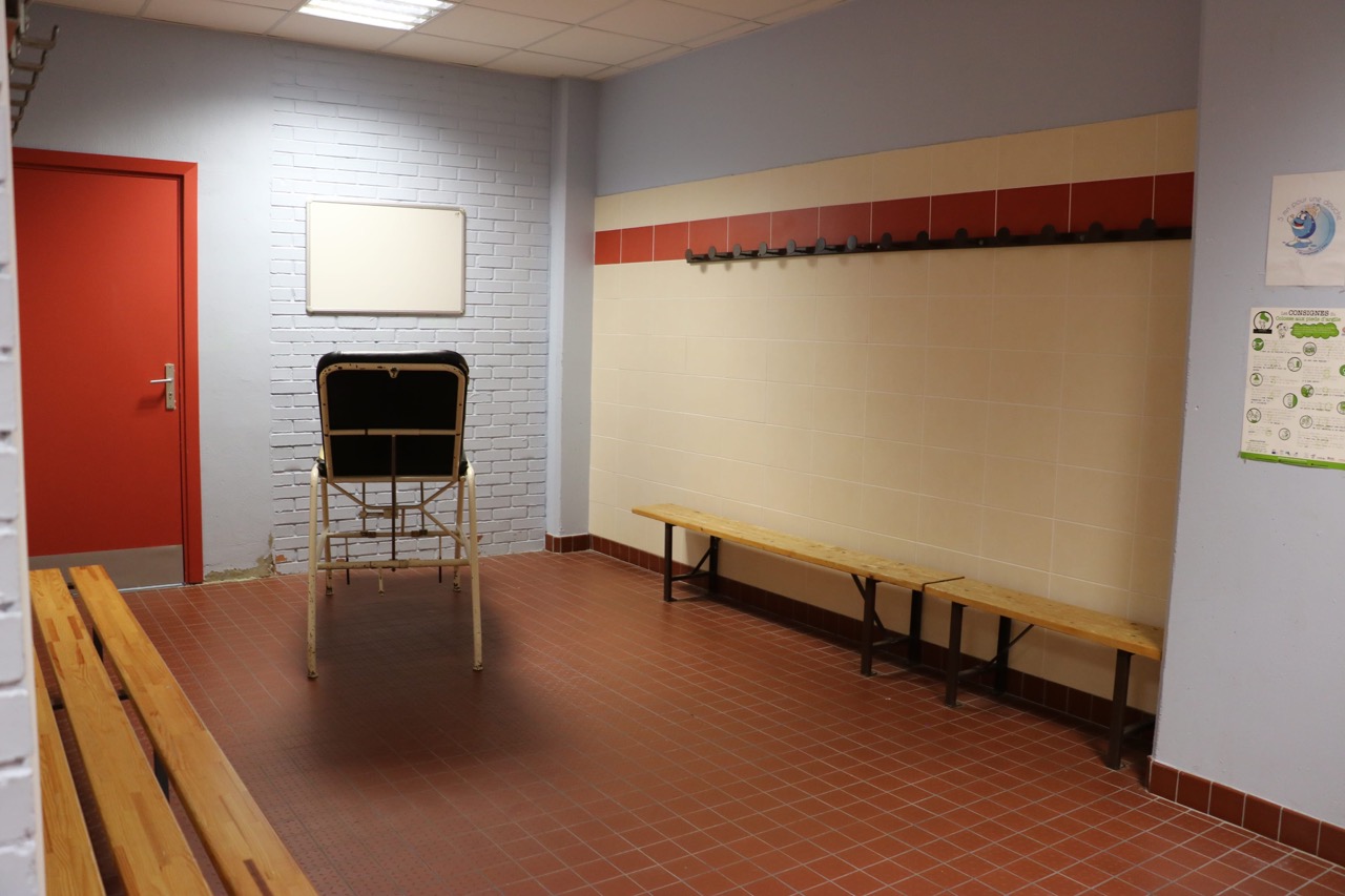 Oster-vestiaire-massage