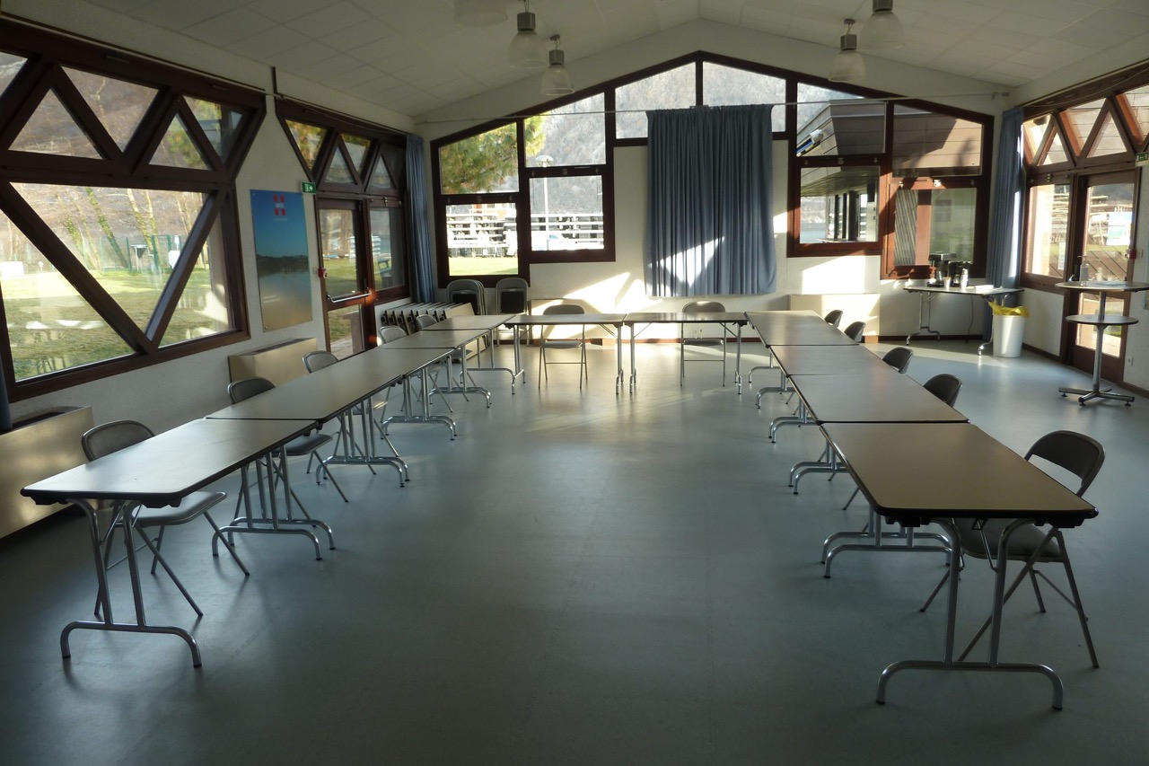 Salle-reunion-2-CD73