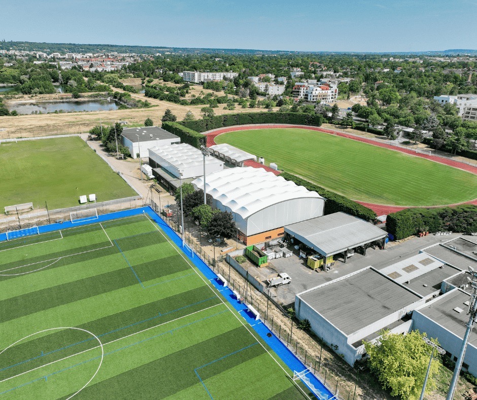 1-Vue-aerienne-complexe-sportif
