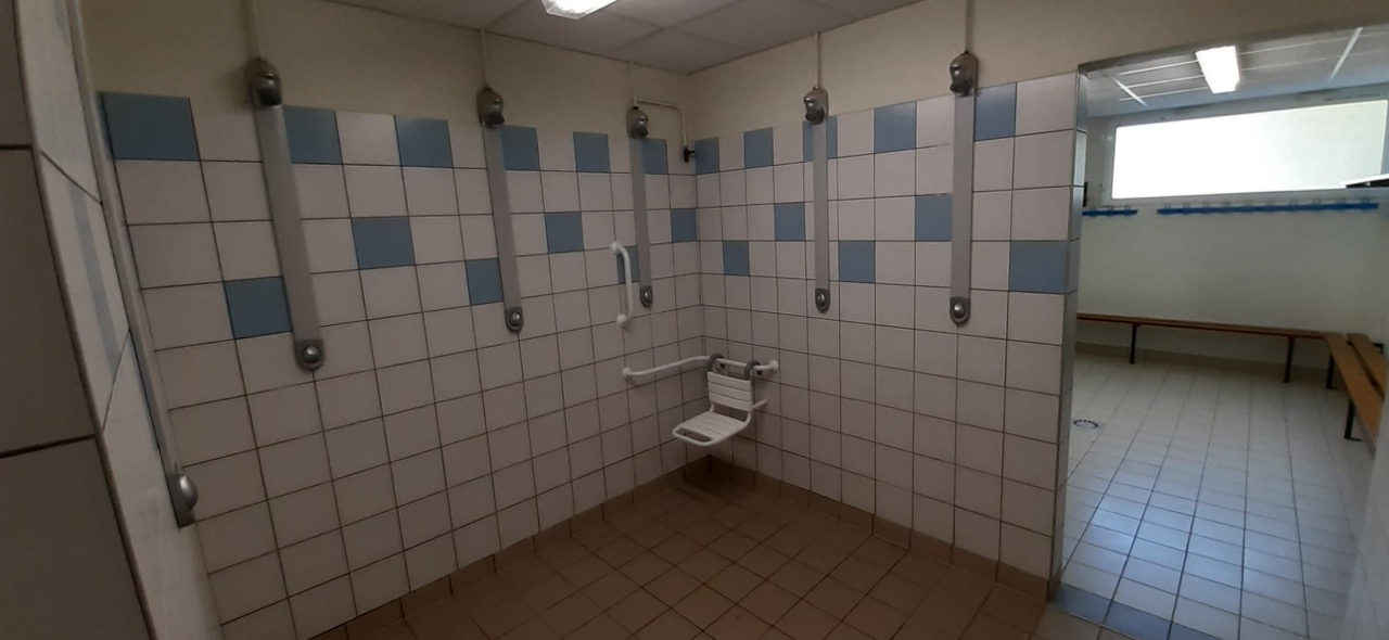 Douches-Noues