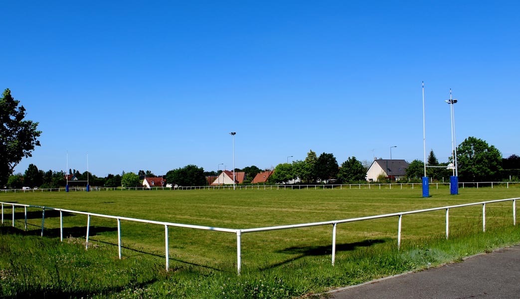 3-Terrain-herbe-©-Ville-de-Tours