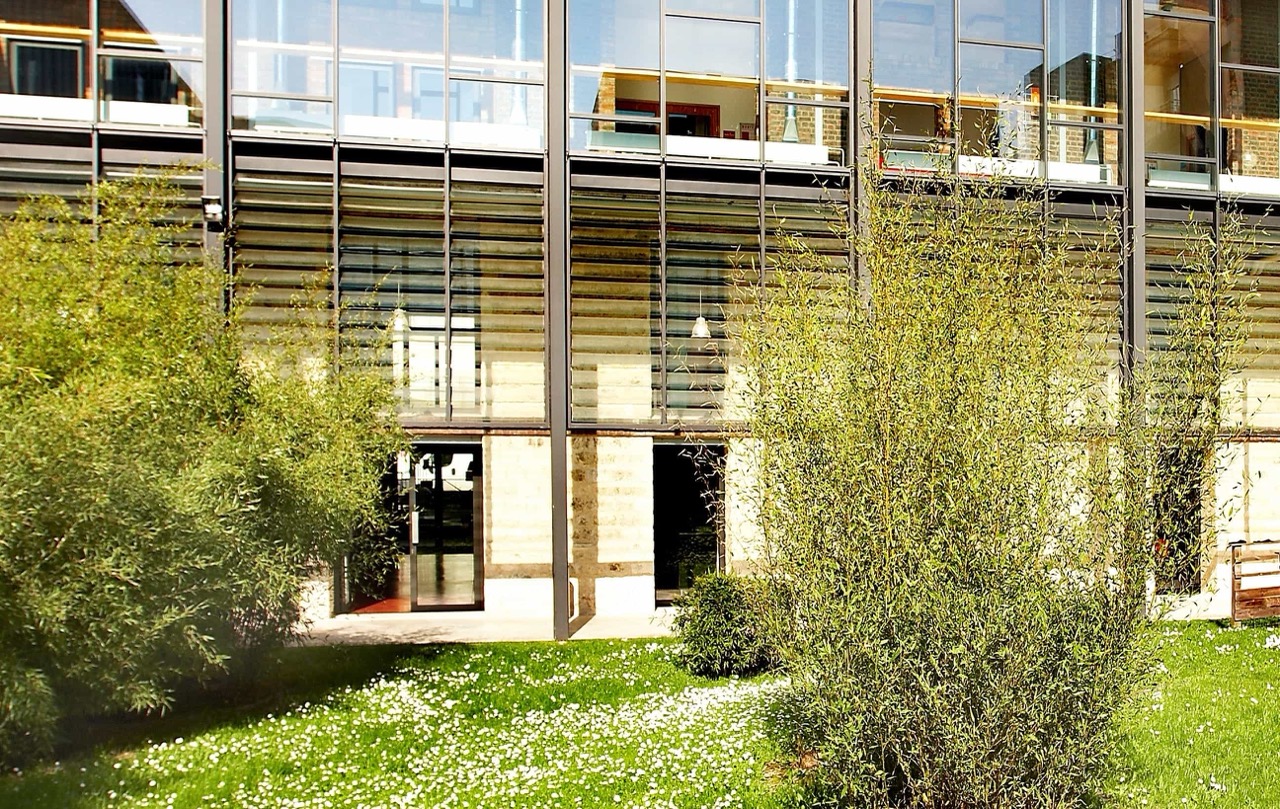 8-vue-exterieure-cote-jardin-