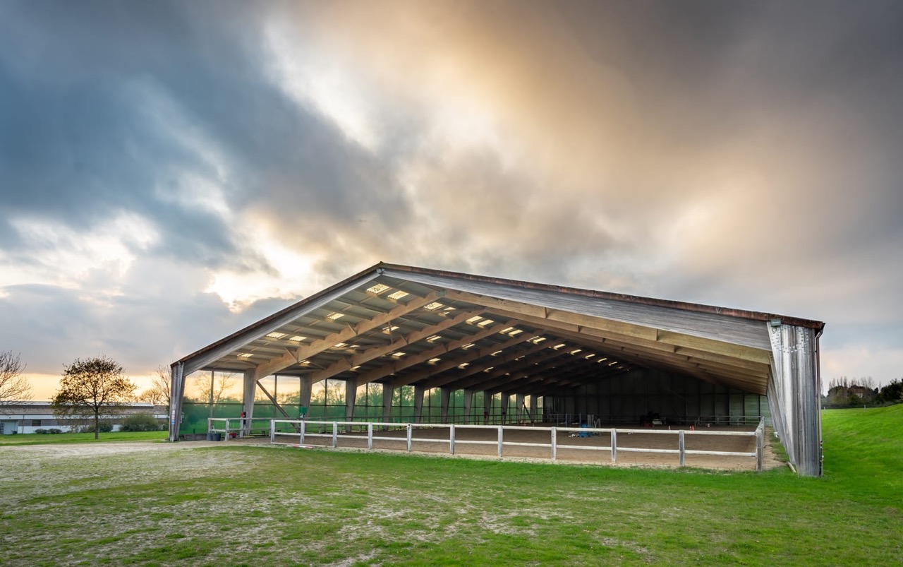 manege-couvert-ext