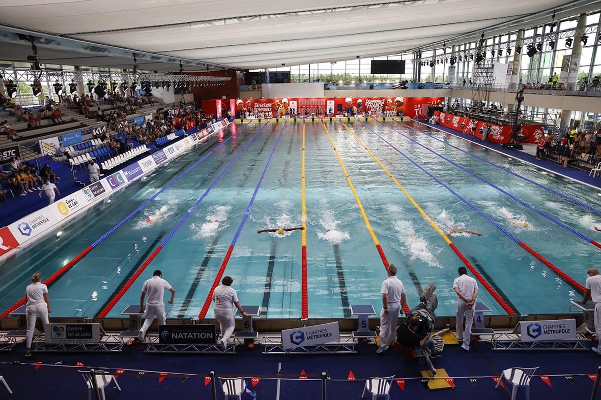 Odyssee-Bassin-olympique-interieur-c-Ville-de-Chartres-Gpt-Martino