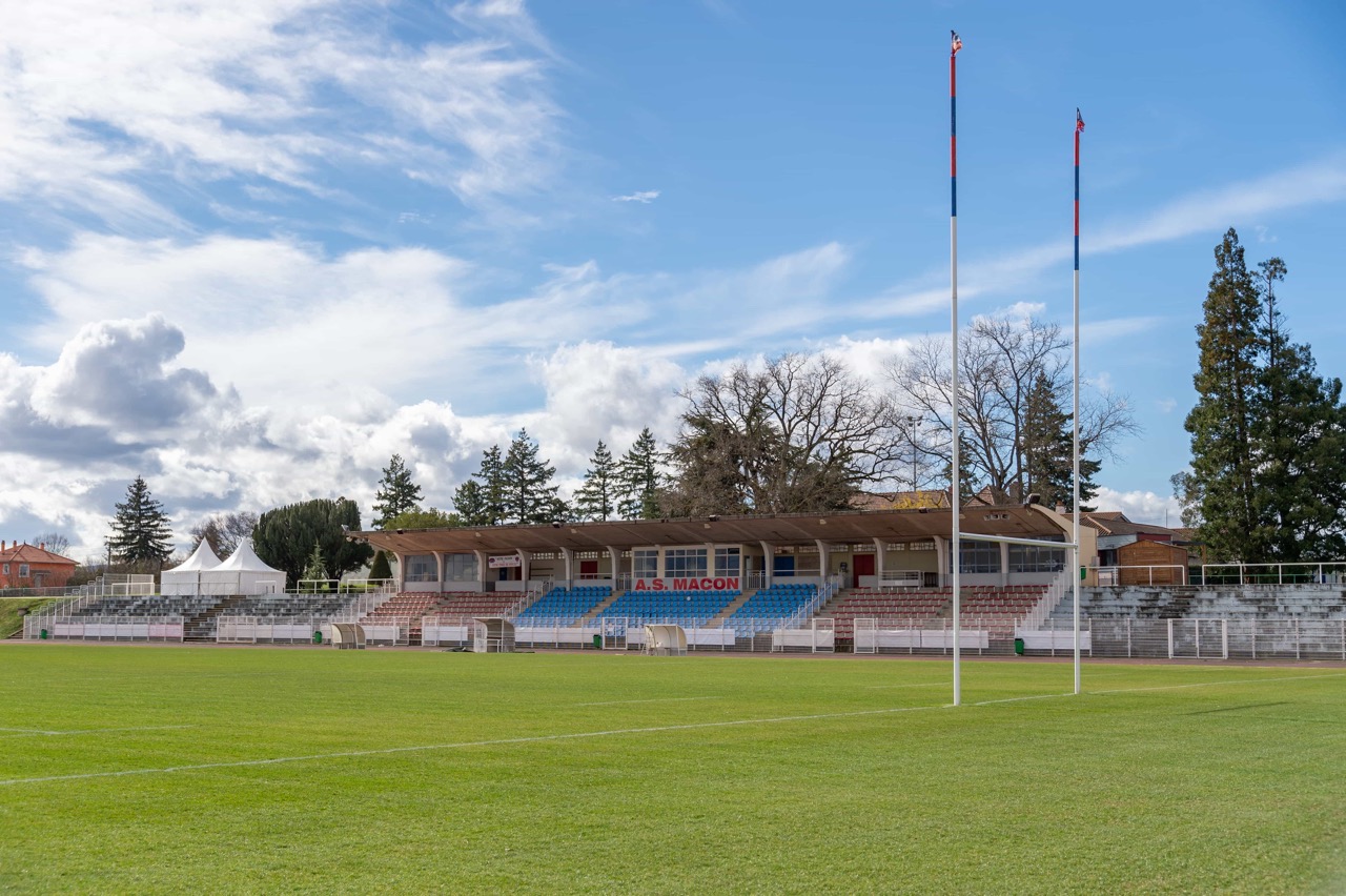 Stade_Vanier_Rugby_Ville-de-Macon5