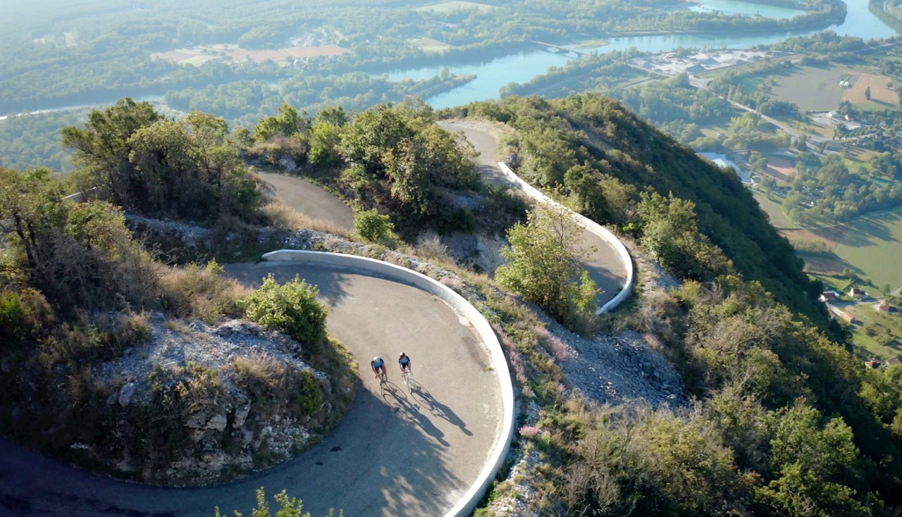velos-lacets-Grand-Colombier