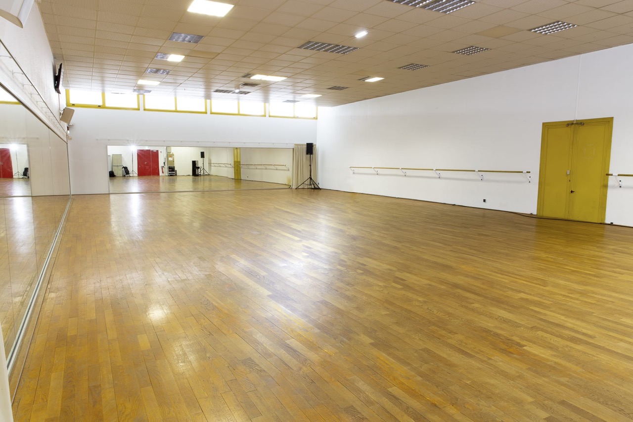 salle-danse-parquet