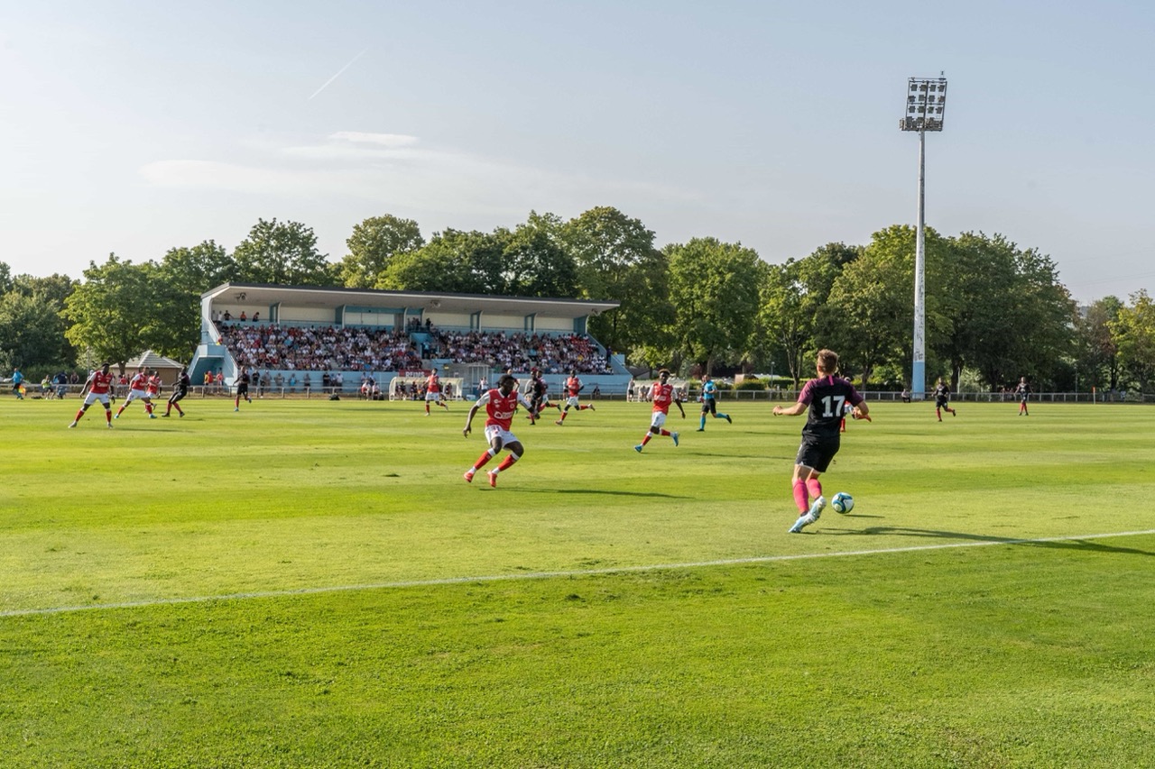 stade-football-7