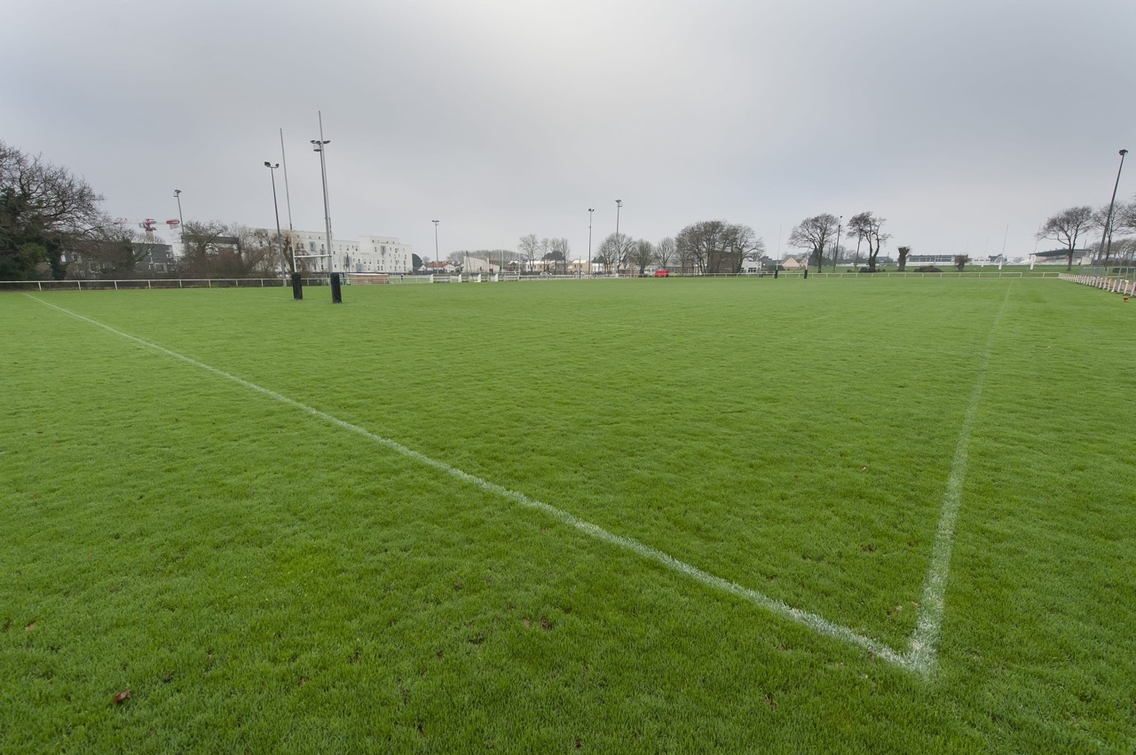 Terrain-de-Rugby-Stade-Jo-Courtel-4193