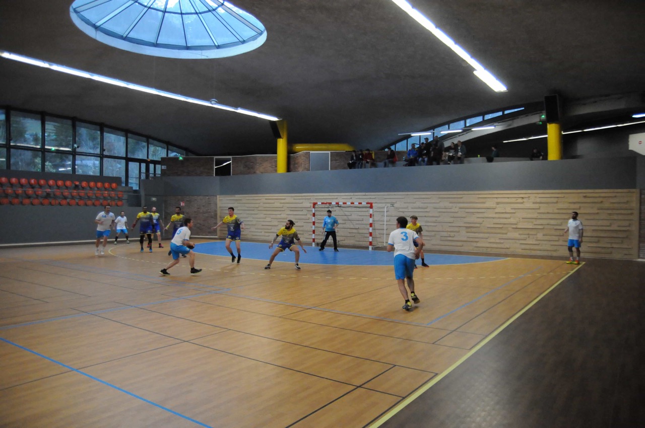 Salle_de_Coubertin_3